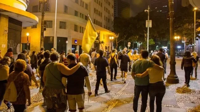 Caminhada Noturna Revela Lendas e Histórias do Centro Histórico